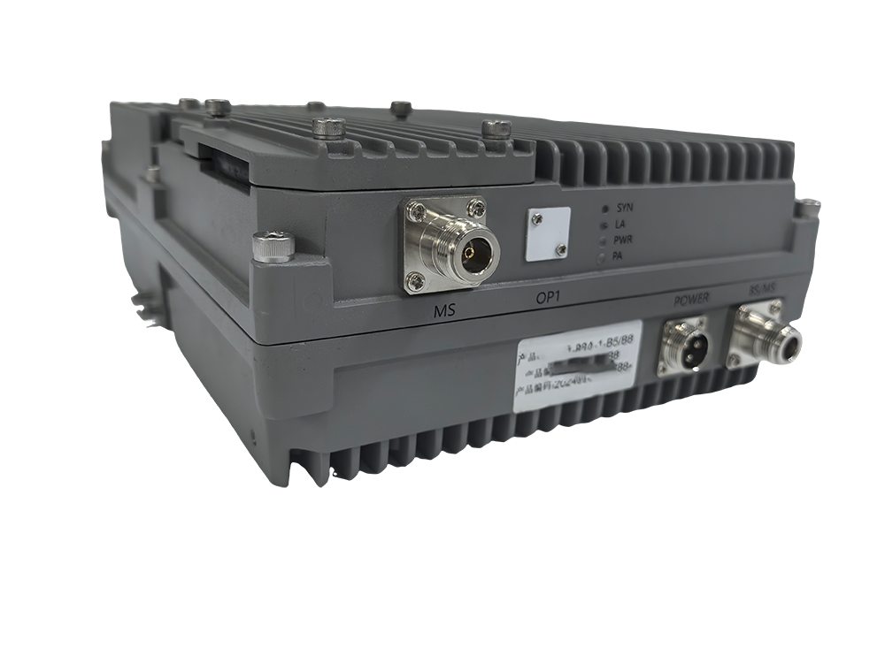  城东三频手机信号接收器2000㎡